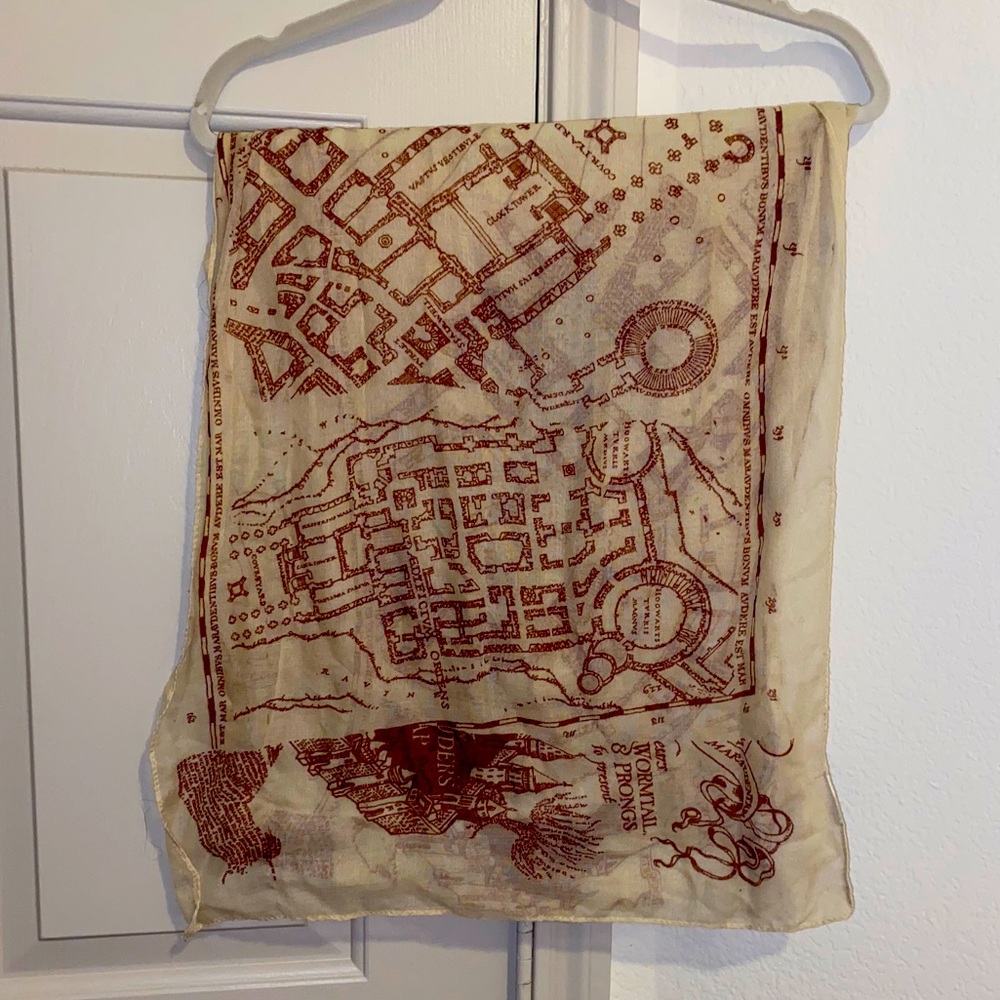 Harry Potter Marauder’s Map scarf